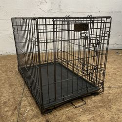 Medium Size Metal Foldable Dog Crate