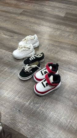 Kids Shoes Size 4c