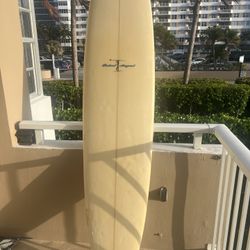 USED ROBERT AUGUST SURFBOARDS - 9'2 X 22 1/2 LONGBOARD SURFBOARD