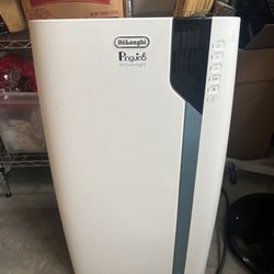 De’Longhi Portable Air Conditioner, De-humidifier, Fan, & UV-Carelight