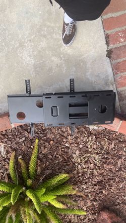 Tv mount