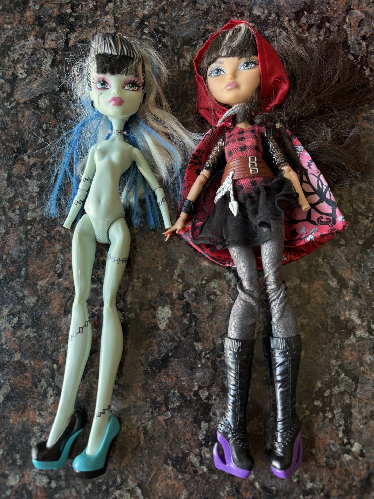 EVER AFTER HIGH CERISE HOOD DOLL AND MONSTER HIGH DOLL FRANKIE STEIN DOLL