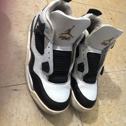 Platinum Metallic Gold Jordan 4s