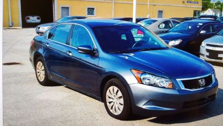 2010 Honda Accord LX 4dr Sedan 5A