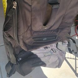 Fox Rolling Luggage Bag