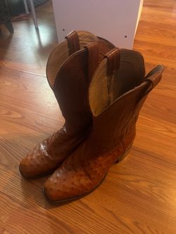 Men’s size 11D tecova boots