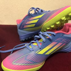 F50 Turf Shoes Brand New Size 8 