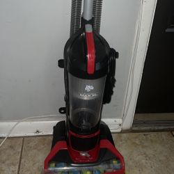 Dirt Devil Vacuum 