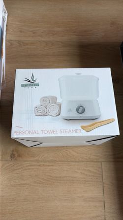 Towel steamer