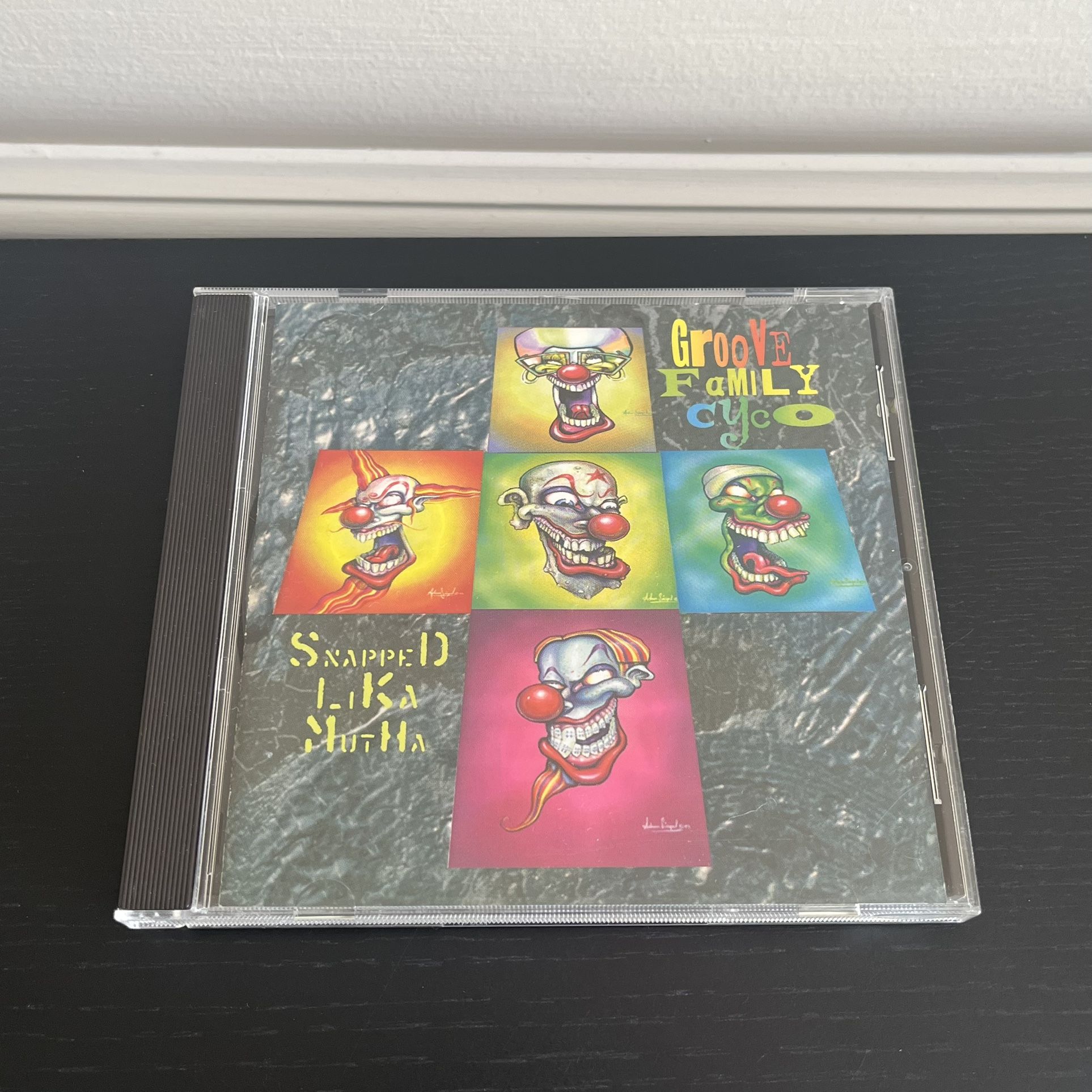 Infectious Grooves Groove Family Cyco CD Album 1994 BHG 550 Music Epic