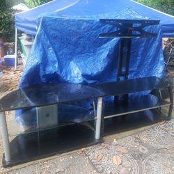 2 TV Stands. Pickup In Spartanburg. 