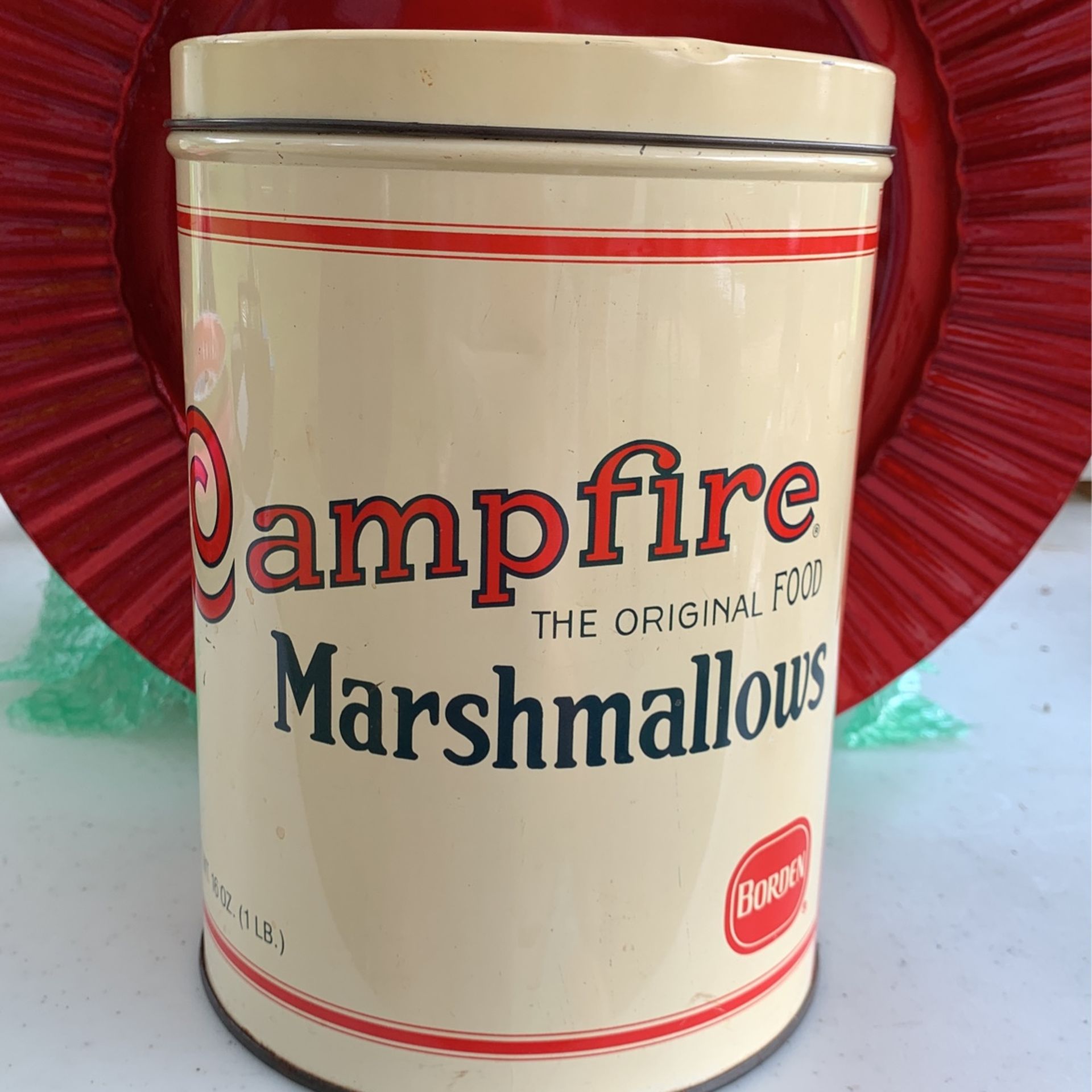 Campfire Marshmallow Tin