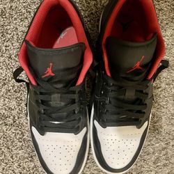 Air Jordan’s 1 Low 