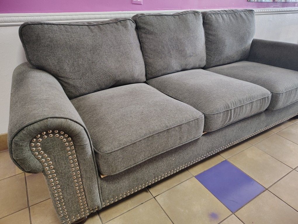 Stylish Gray 3-Seater Couch – Great Condition! Final Offer I'm Thinking Goodwill If I Don't Sell It