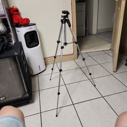 MAC LMT 361 Camera Stand