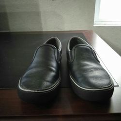 BLK Nonresident Unisex Shoes