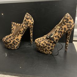 Just fan size 8  Leopard,  Platform, Stiletto Shoes