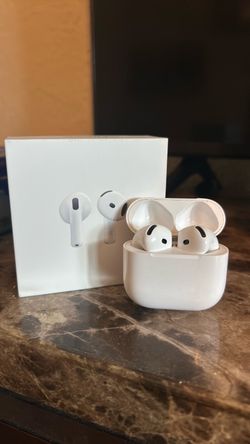 Apple AirPods with Charging Case