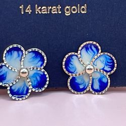 Real 14k Gold Flower Earrings 