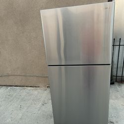 Samsung Fridge Silver 15.5cu Ft 28x29x66🛑👍3 MONTHS WARRANTY 