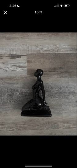 Pleasures Mini Statue