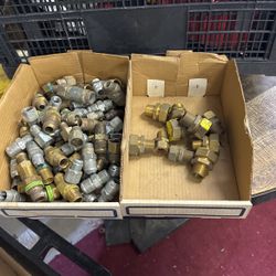 Gas Adapters 