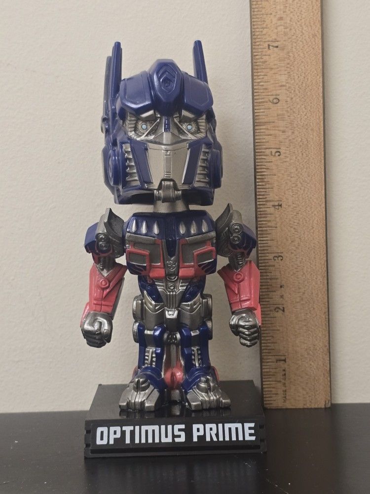 Transformers - 2009 Classic Optimus Prime Wacky Wobbler - Revenge of the Fallen
