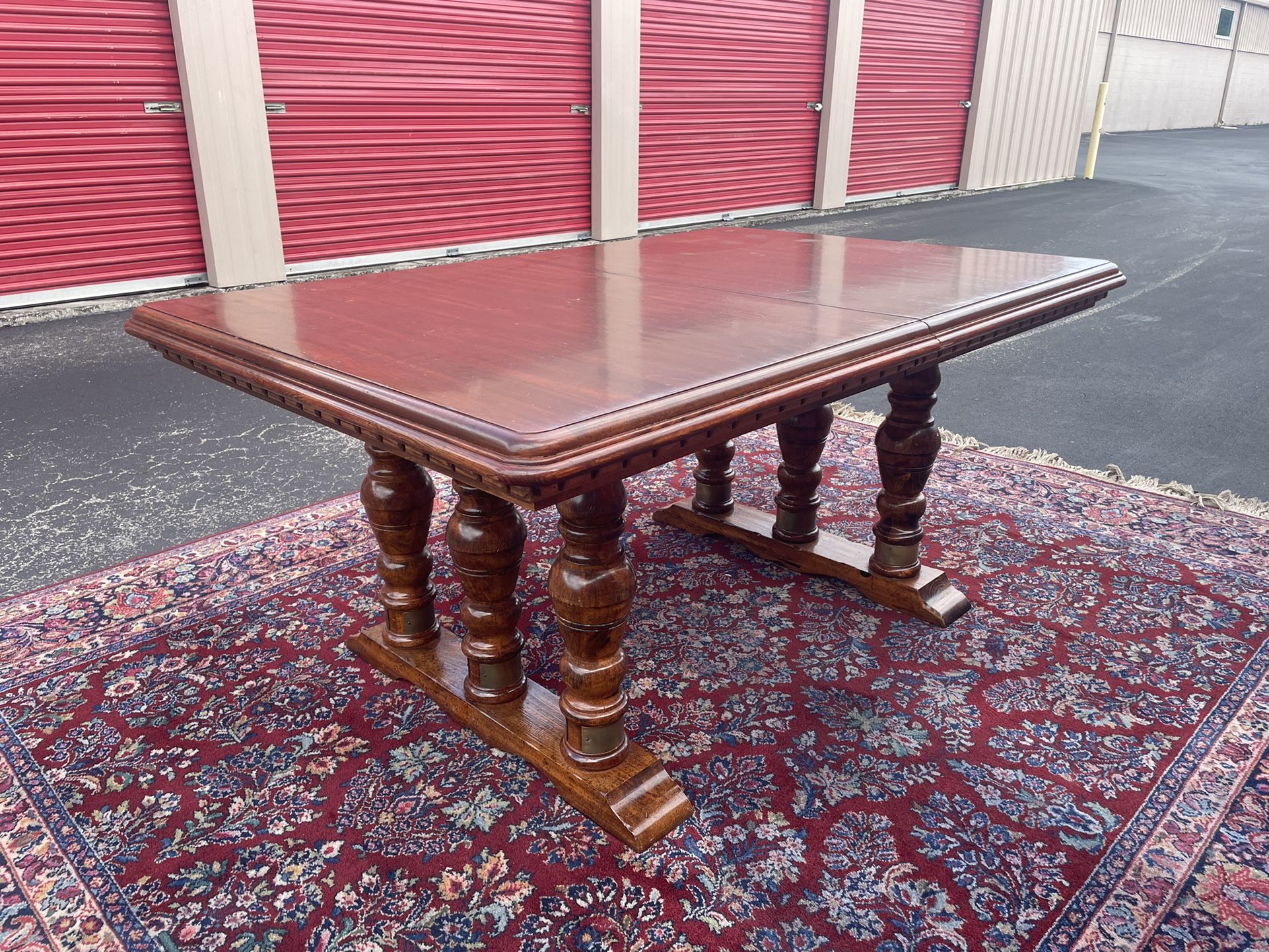 Solid Wood Dining Room Table [FREE DELIVERY ] for Sale in Gainesville