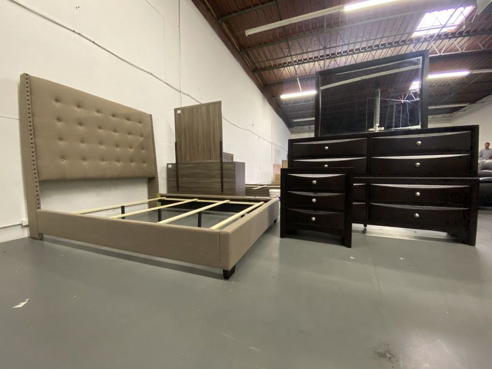 CHOCOLATE CHIP UPHOLSTERED BEDROOM SET WITH OVERSIZED DRESSER & NIGHTSTAND ! $975