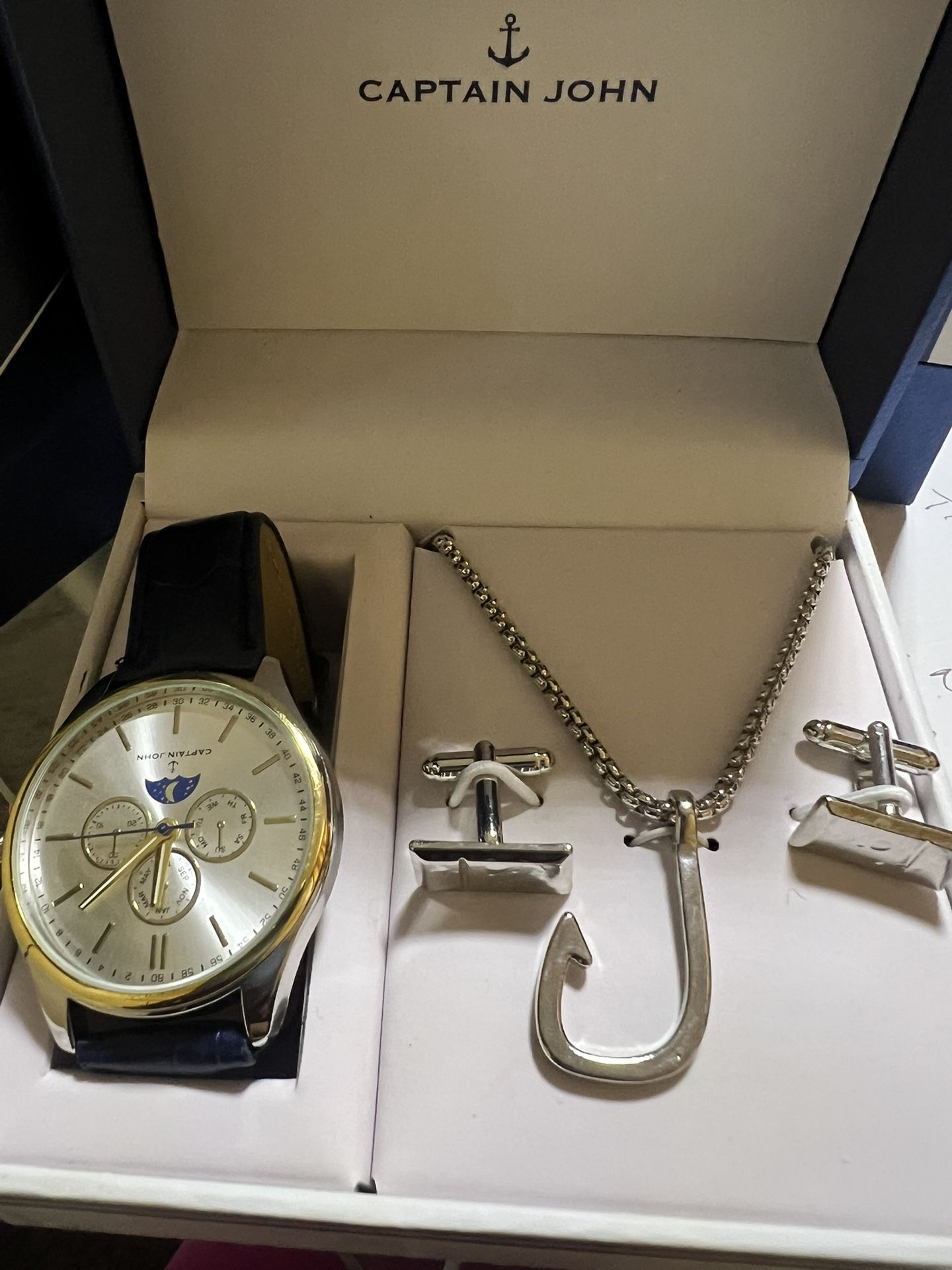 Captain John Watch and Accessories Set