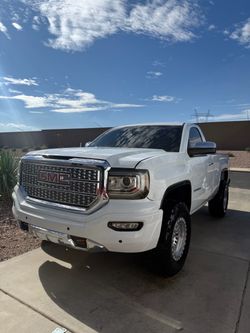 2016 GMC Sierra