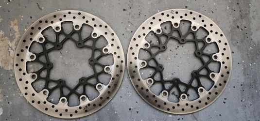 Suzuki gsxr Brake Rotors Brembo gsx-r gsxr1000 gsxr750 gsxr600 r1 r6 cbr600rr cbr1000rr h2r s1000rr panigale Ducati aprilia ninja zx10r z1000 cbr OEM