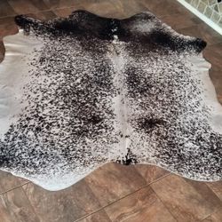 XL Brazilian Cowhide Rug  ~  Black/White Coloring  ~  8 x 9