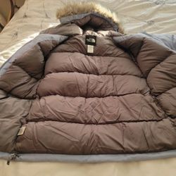 REPOSTED 2026!!!Northface Coat