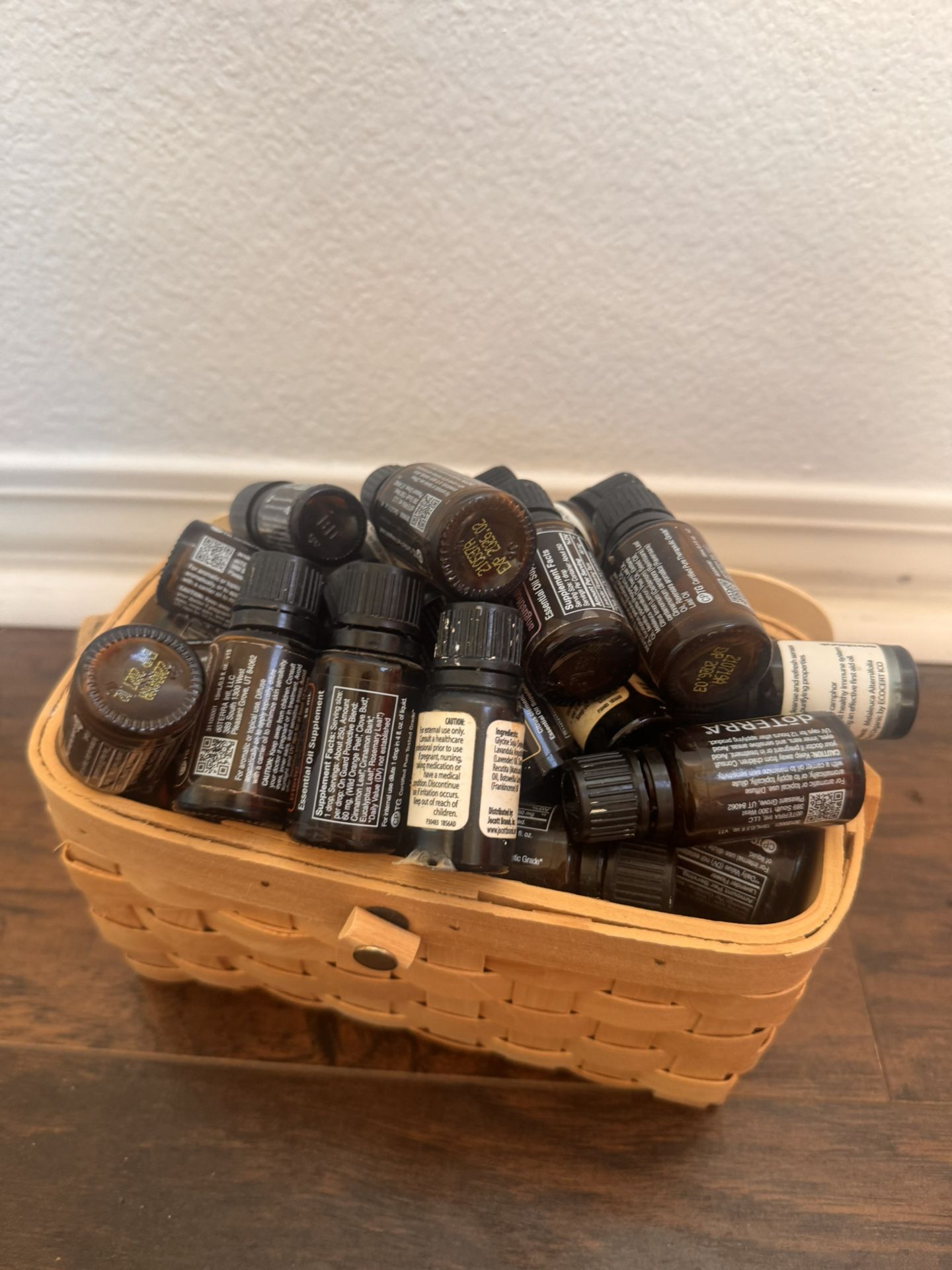 Essential Oil Bottles - Empty