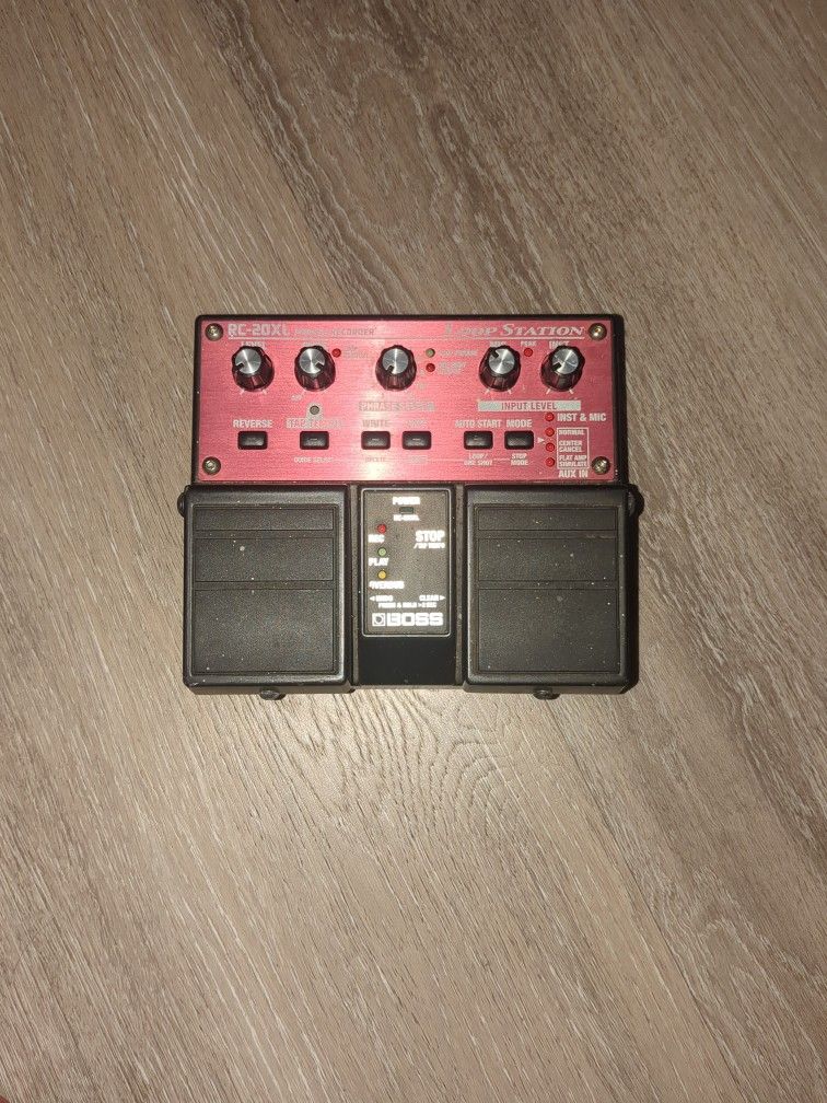 BOSS Loop Station pedal