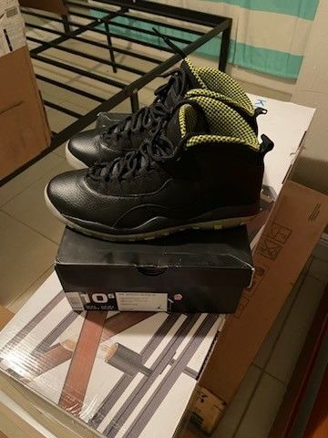Jordan Retro 10 Venom