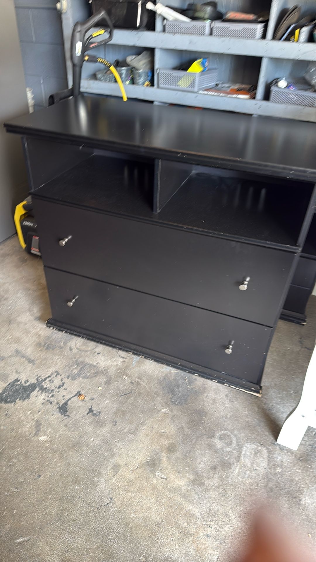 Two night Stands And Dresser