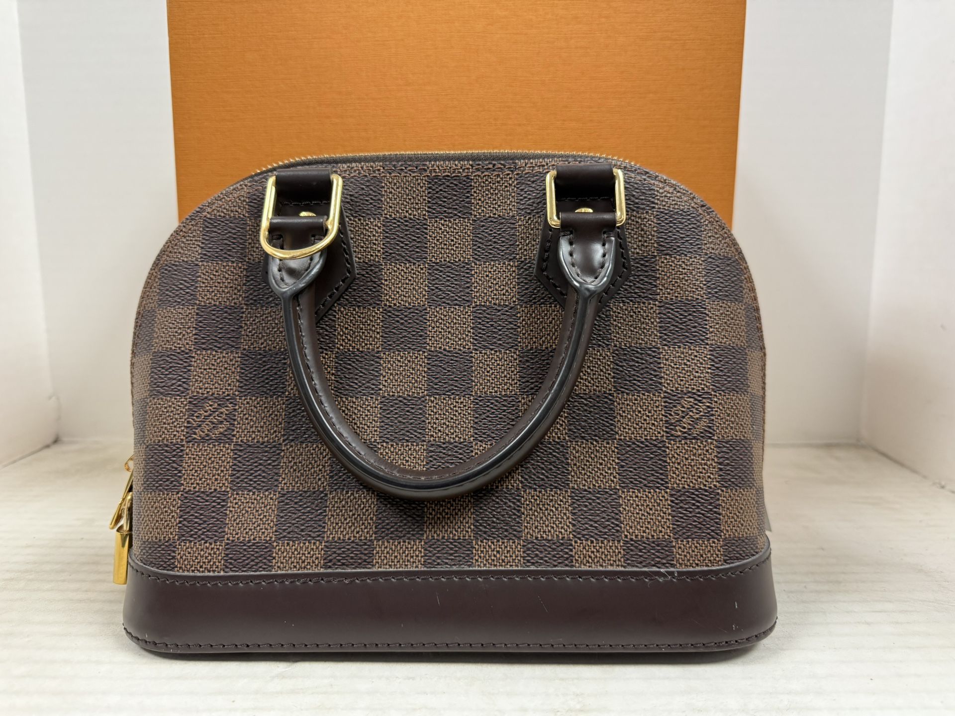 Louis Vuitton Purse 