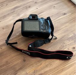 Canon Eos 2000D