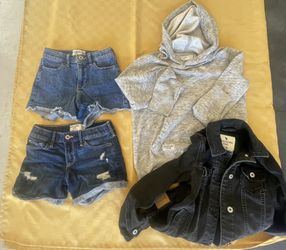 Girls Clothes.