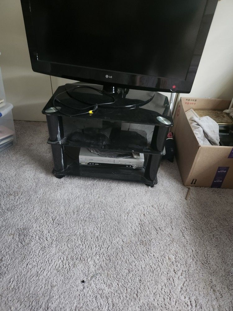 Tv Stand - Not Included the TV. Great For Small Space And A Larger TV.