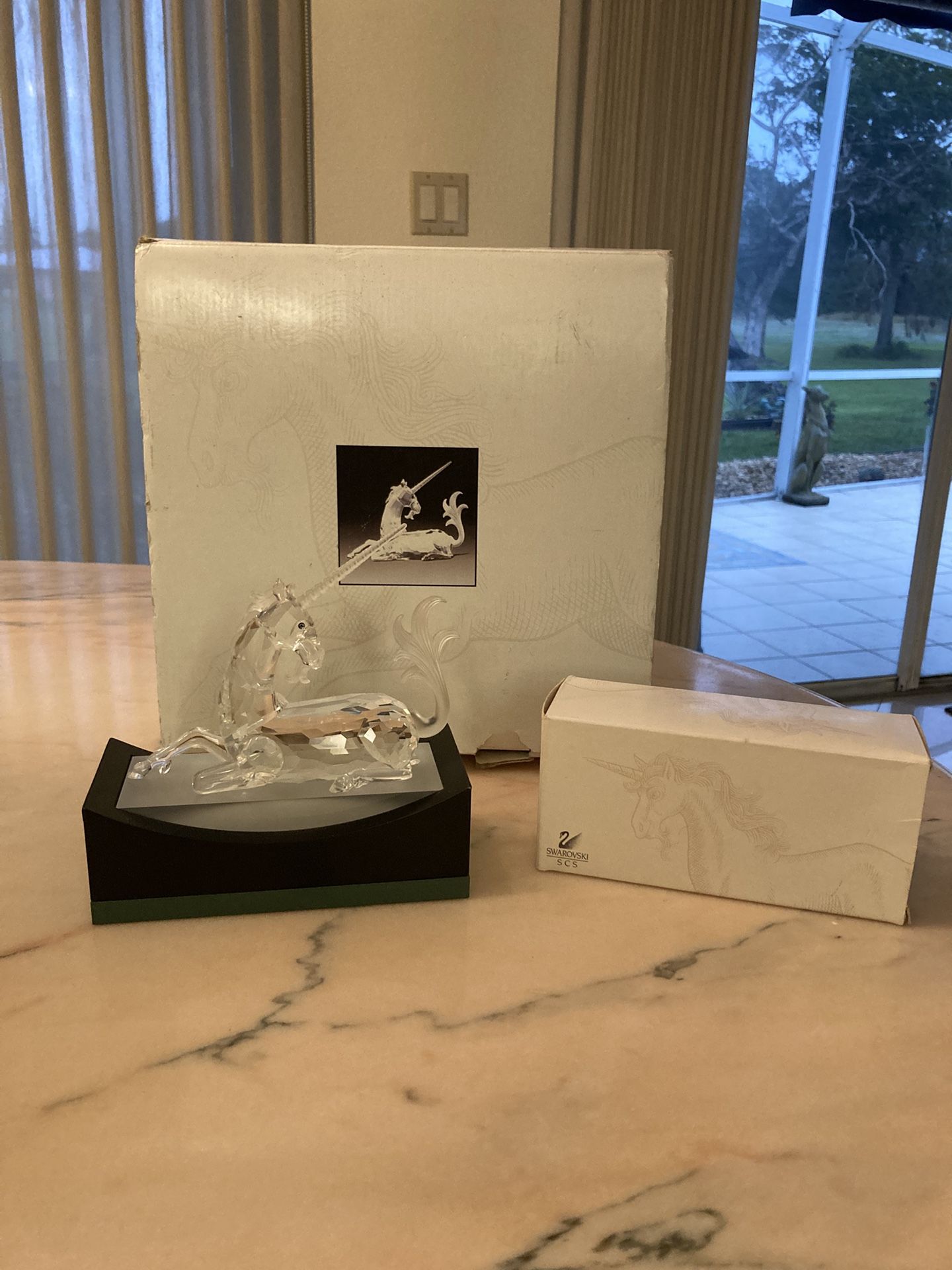 Swarovski Crystal Unicorn Annual Edition w Stand