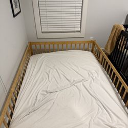 Full Size Floor Bed 