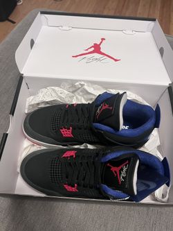 "RARE AIR" 4'S