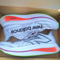 New Balance👟Men's FuelCell SuperComp Trainer V2 Running Shoe size 13.
