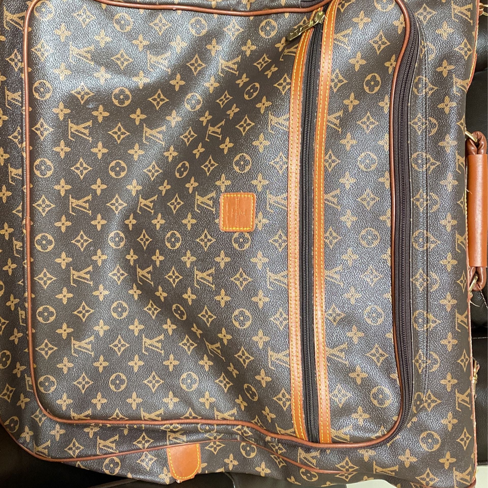 Louis Vuitton Garment Bag