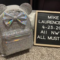 Holographic Sequin Minnie Mouse Loungefly Mini Backpack NWT