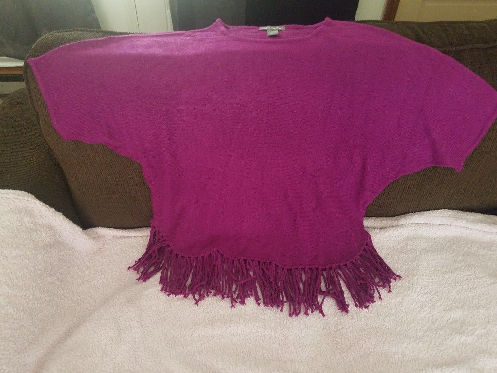 Sweater with Fringed Ends