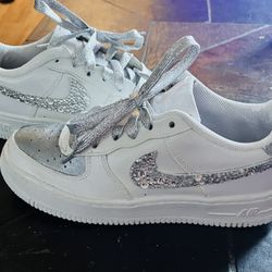 Gorgeous Up Cycled Crystal Encrusted Nike Air Max W 7.5/37.-